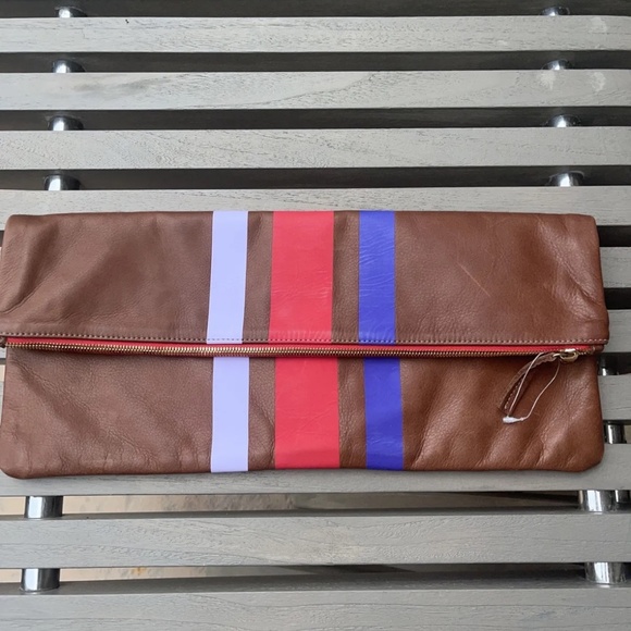 Clare v zip top bag - Picture 3 of 3